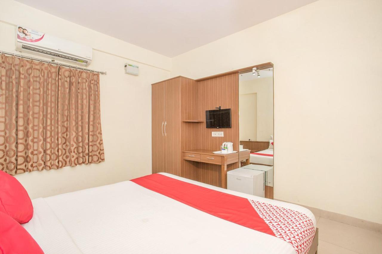Oyo 7669 The Trinitywood Hotel بنغالور المظهر الخارجي الصورة