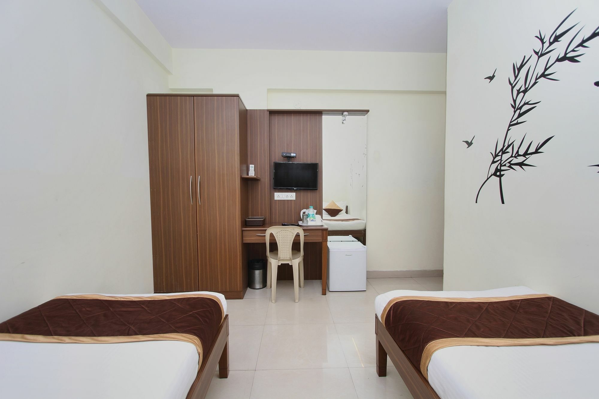 Oyo 7669 The Trinitywood Hotel بنغالور المظهر الخارجي الصورة