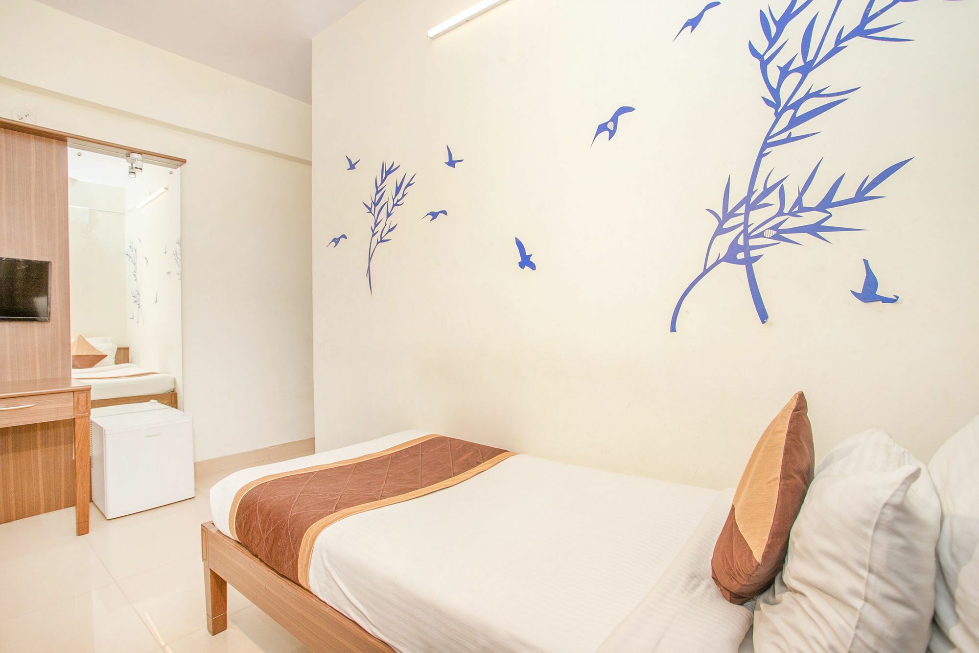 Oyo 7669 The Trinitywood Hotel بنغالور المظهر الخارجي الصورة